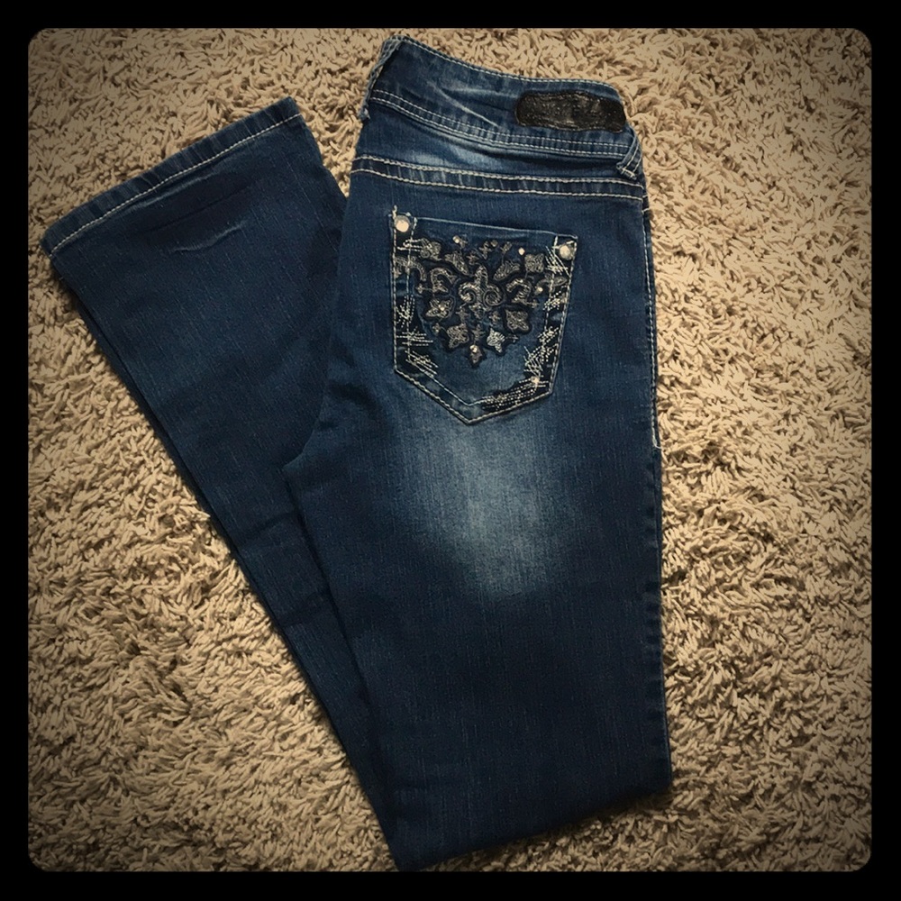 (SOLD)Wall Flower Jeans